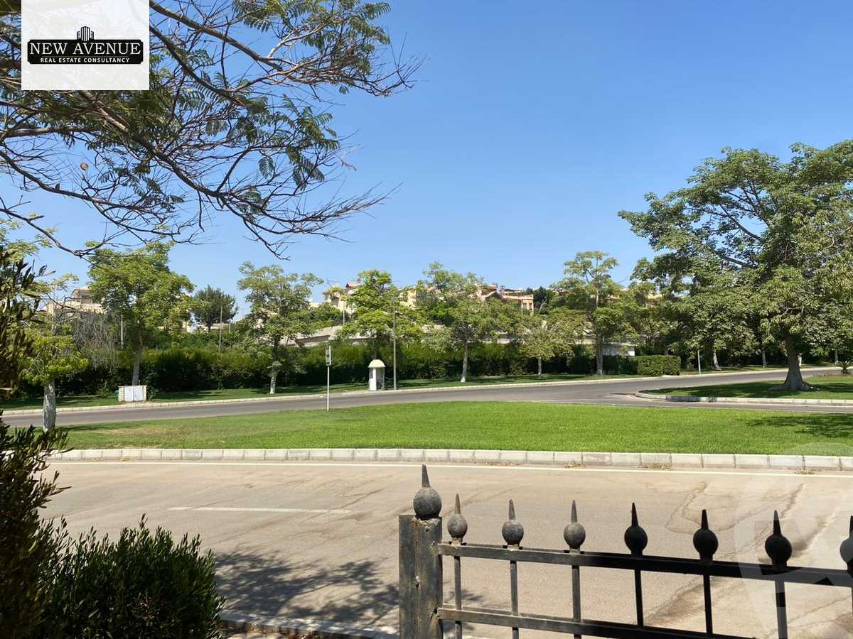 https://aqarmap.com.eg/en/listing/6447603-for-sale-cairo-el-shorouk-compounds-may-fair