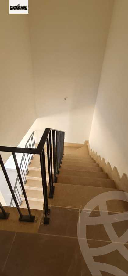 https://aqarmap.com.eg/en/listing/6450369-for-sale-cairo-el-shorouk-compounds-al-burouj-compound-imkan