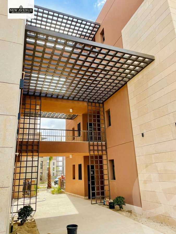 https://aqarmap.com.eg/en/listing/6451479-for-sale-cairo-new-cairo-compounds-district-5-the-plateau-district-5