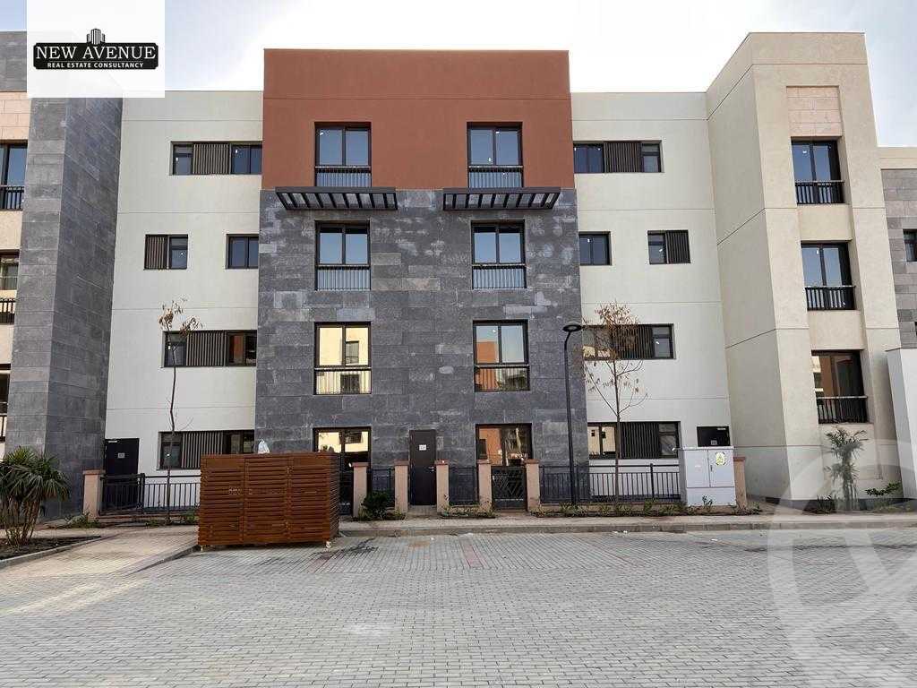 https://aqarmap.com.eg/en/listing/6451479-for-sale-cairo-new-cairo-compounds-district-5-the-plateau-district-5
