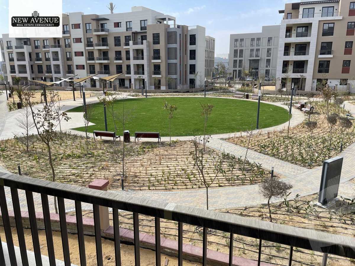 https://aqarmap.com.eg/en/listing/6451479-for-sale-cairo-new-cairo-compounds-district-5-the-plateau-district-5