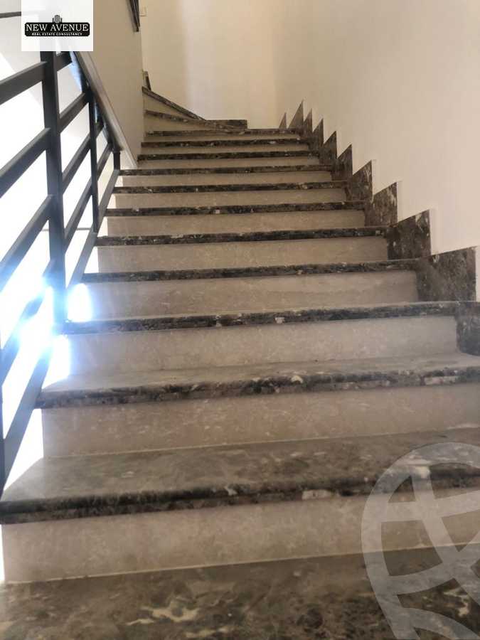 https://aqarmap.com.eg/ar/listing/6452374-for-sale-cairo-new-cairo-compounds-mountain-view-executive-residence