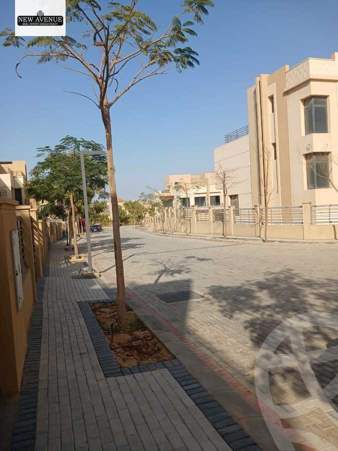 https://aqarmap.com.eg/en/listing/6453811-for-sale-cairo-el-sheikh-zayed-city-compounds-alma