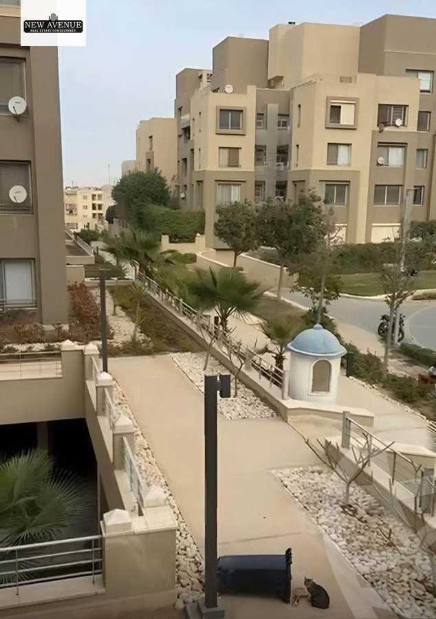 https://aqarmap.com.eg/ar/listing/6457580-for-sale-cairo-new-cairo-compounds-kmbwnd-fyldj-jyt-blm-hylz