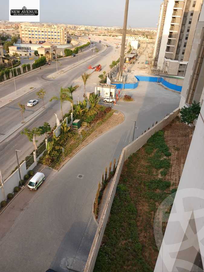 https://aqarmap.com.eg/en/listing/6461851-for-sale-cairo-el-sheikh-zayed-city-compounds-zyd-wr-llttwyr-park-towers-zed-el-sheikh-zayed-compound