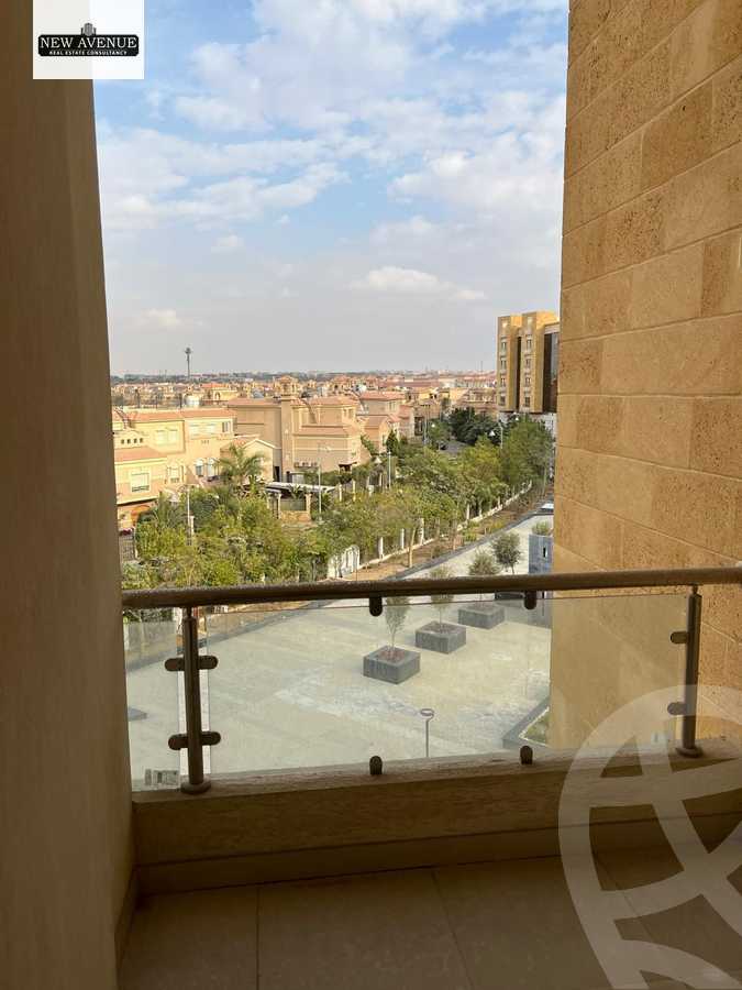 https://aqarmap.com.eg/en/listing/6470461-for-sale-cairo-new-cairo-compounds-byrl-d-rw