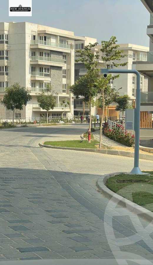https://aqarmap.com.eg/en/listing/6470858-for-sale-cairo-new-cairo-compounds-mwntn-fyw-y-syty-club-park-mountain-view-icity
