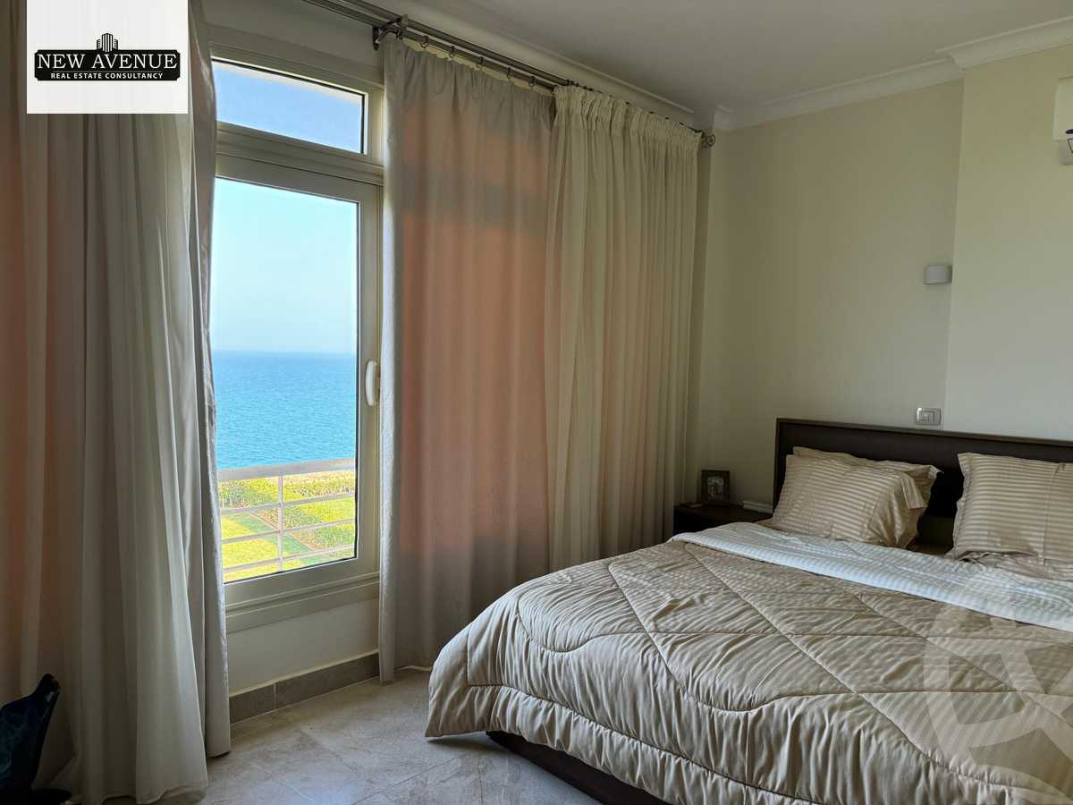 https://aqarmap.com.eg/en/listing/6472051-for-sale-cairo-new-cairo-compounds-mountain-view-hyde-park