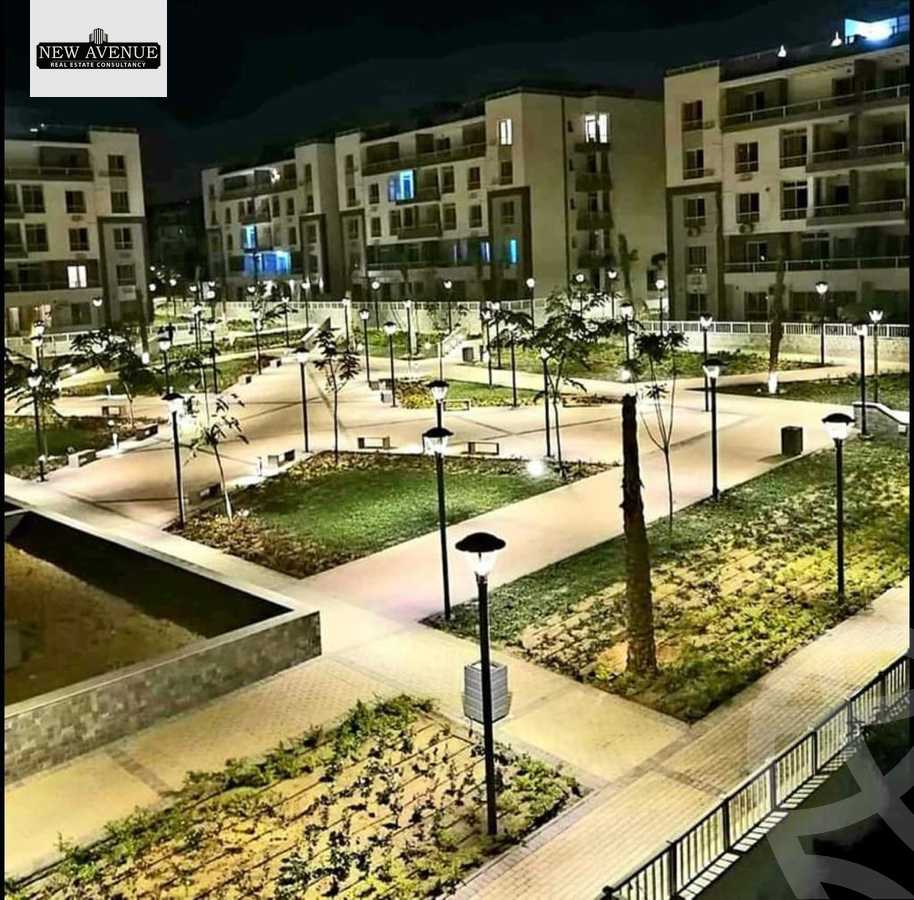 https://aqarmap.com.eg/ar/listing/6479342-for-sale-cairo-new-cairo-compounds-jyd
