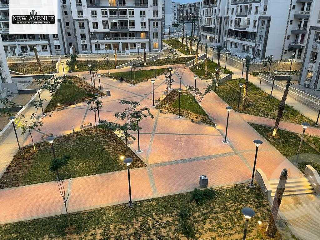 https://aqarmap.com.eg/ar/listing/6479342-for-sale-cairo-new-cairo-compounds-jyd