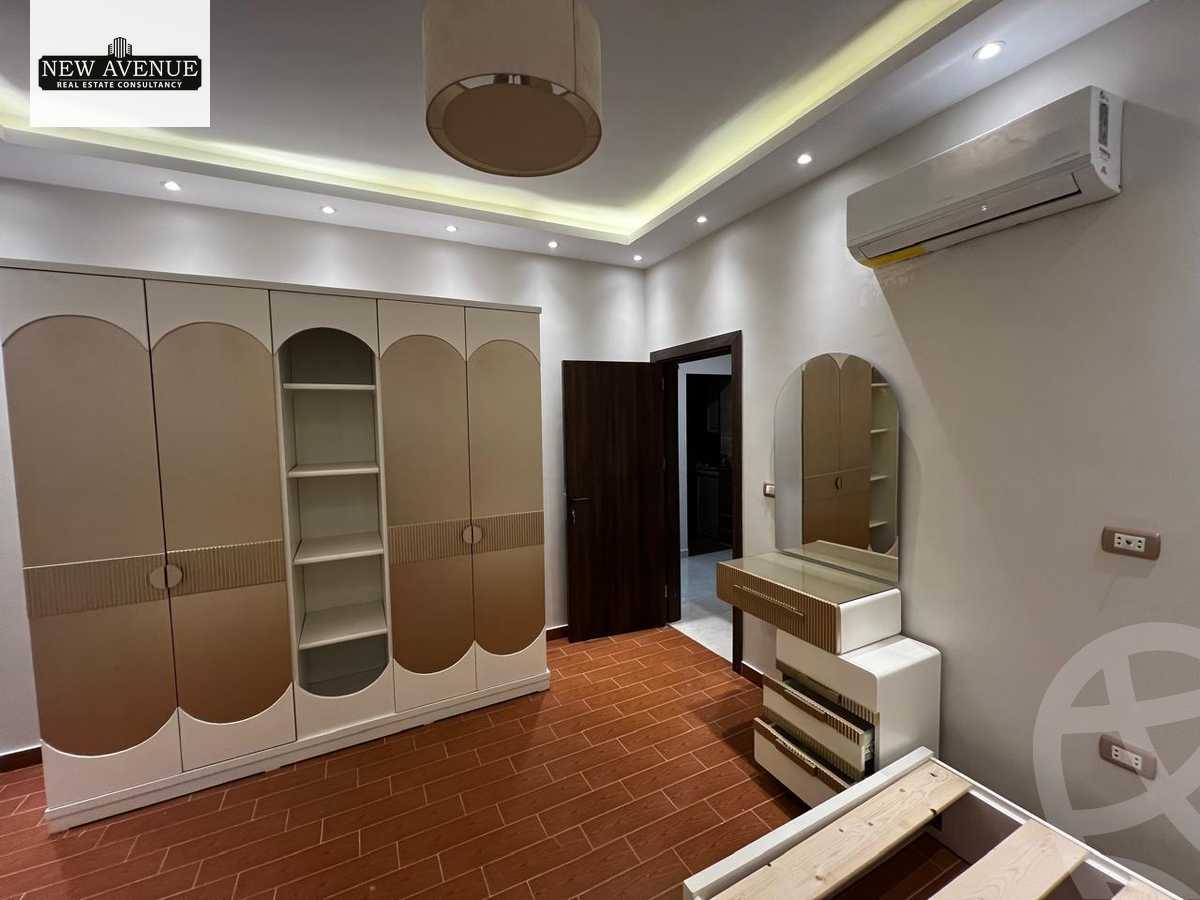 https://aqarmap.com.eg/en/listing/6481246-for-sale-cairo-new-cairo-compounds-hayati-residence