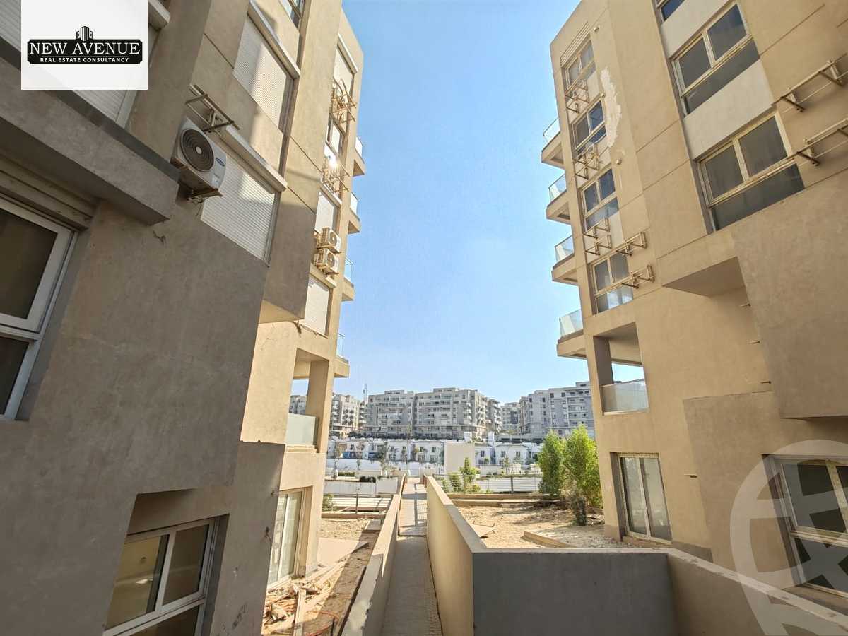 https://aqarmap.com.eg/en/listing/6483748-for-sale-cairo-new-cairo-compounds-mwntn-fyw-y-syty-club-park-mountain-view-icity
