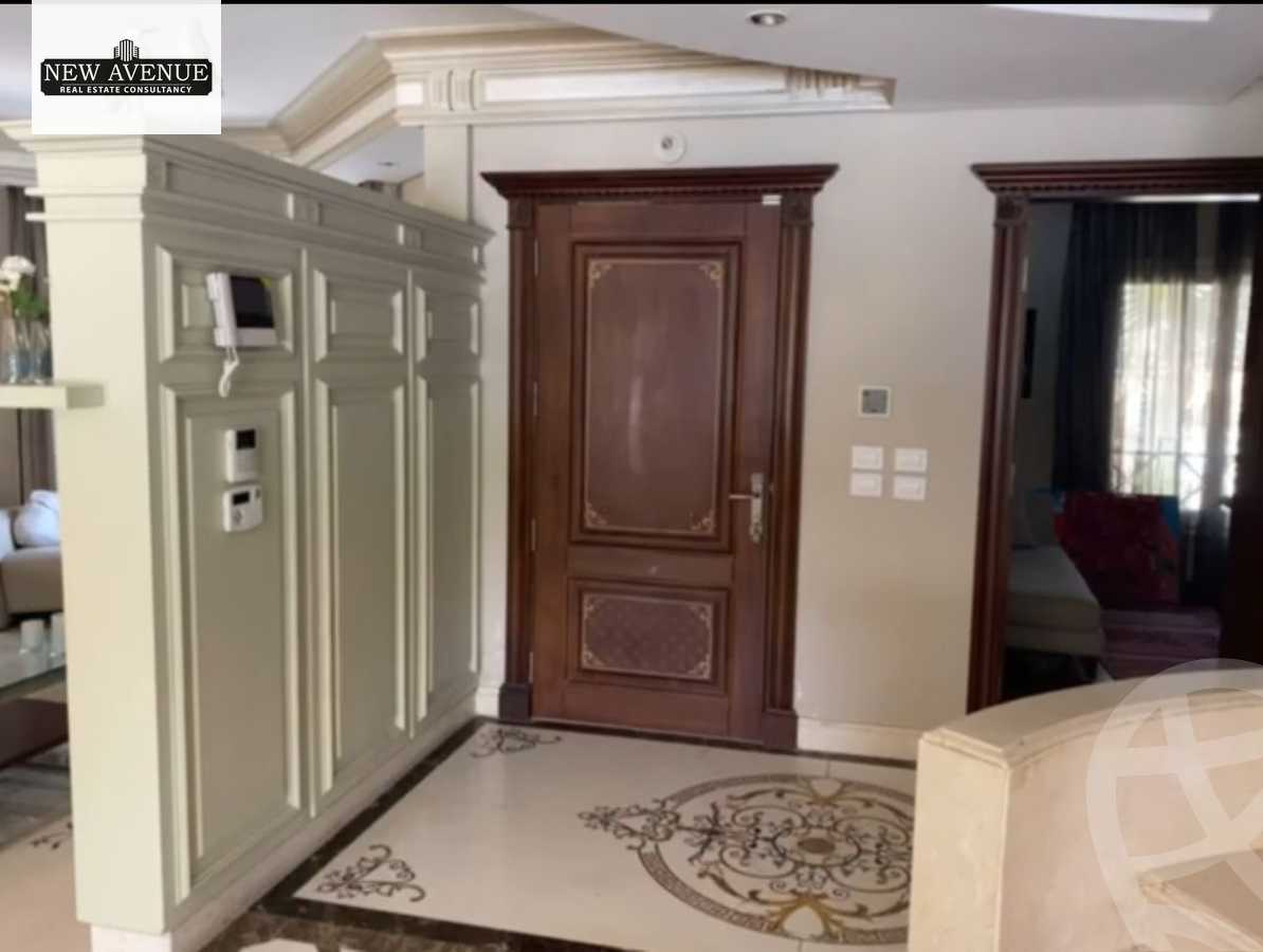 https://aqarmap.com.eg/ar/listing/6487330-for-sale-cairo-el-sheikh-zayed-city-compounds-el-rabwa