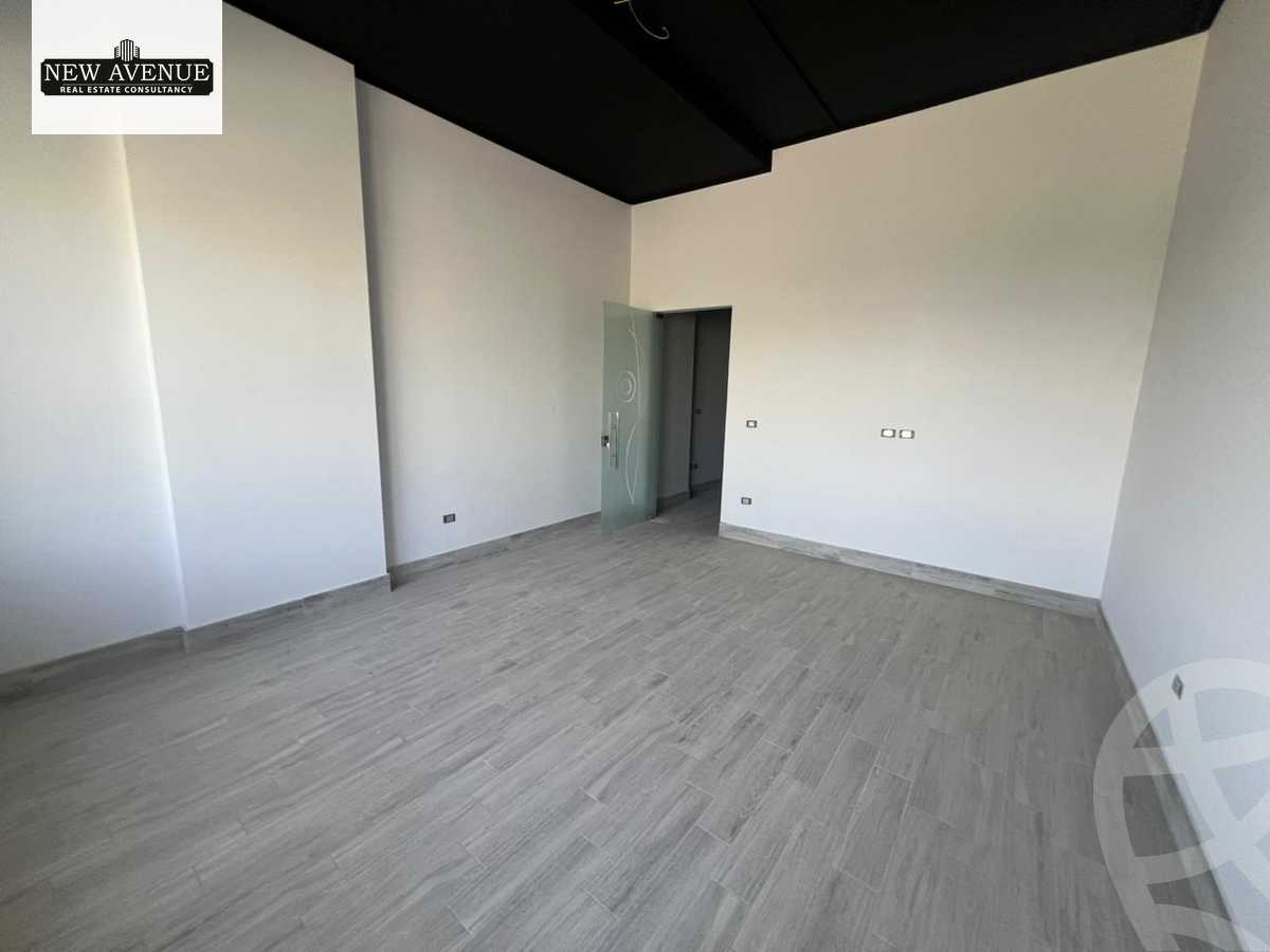 https://aqarmap.com.eg/en/listing/6497418-for-rent-cairo-new-cairo-compounds-lakeview-residence