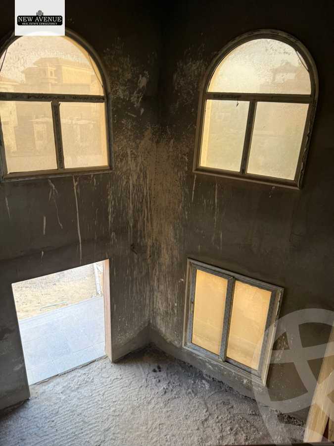 https://aqarmap.com.eg/en/listing/6497971-for-sale-cairo-new-cairo-compounds-les-rois