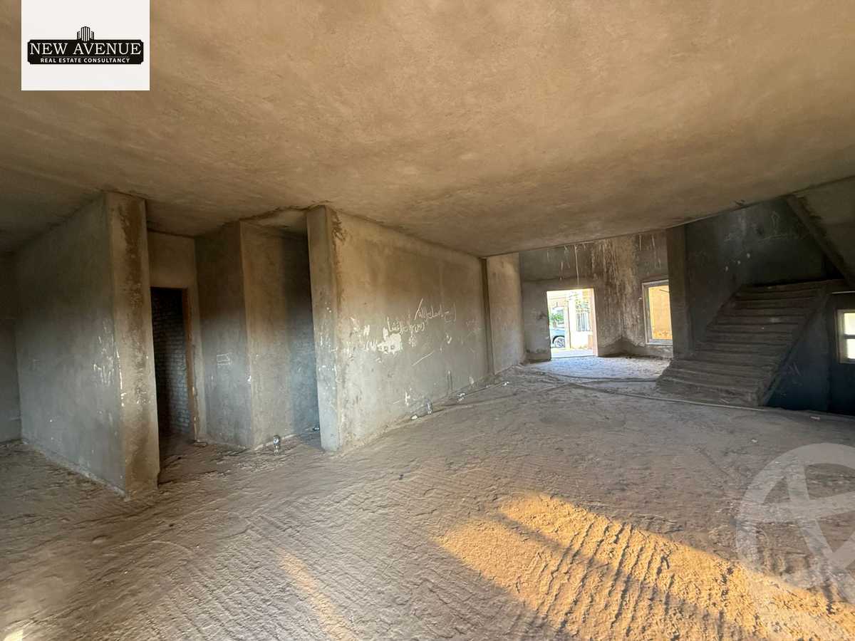 https://aqarmap.com.eg/en/listing/6497971-for-sale-cairo-new-cairo-compounds-les-rois