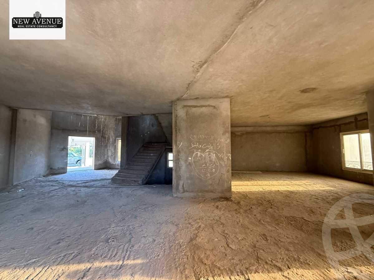 https://aqarmap.com.eg/en/listing/6497971-for-sale-cairo-new-cairo-compounds-les-rois