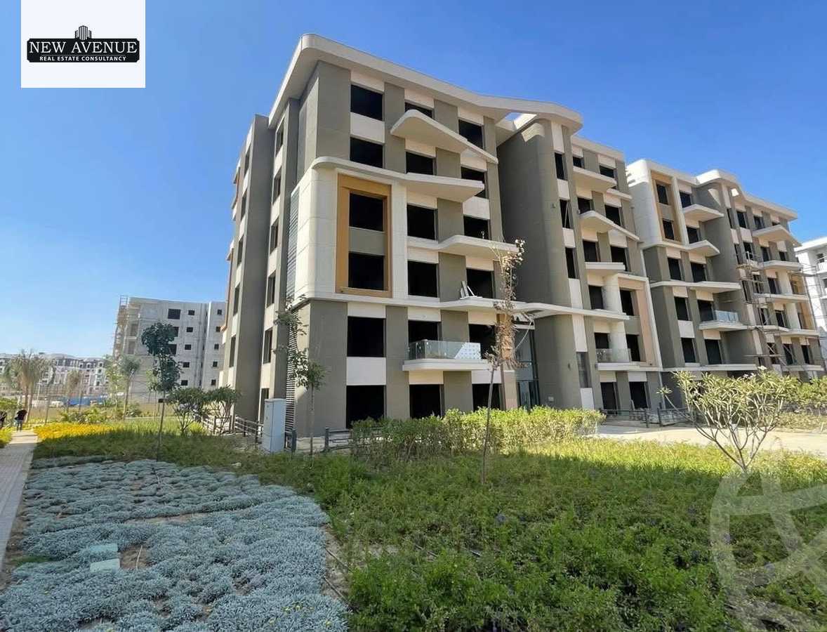 https://aqarmap.com.eg/en/listing/6505244-for-sale-cairo-new-cairo-compounds-cleo-water-residence-palm-hills