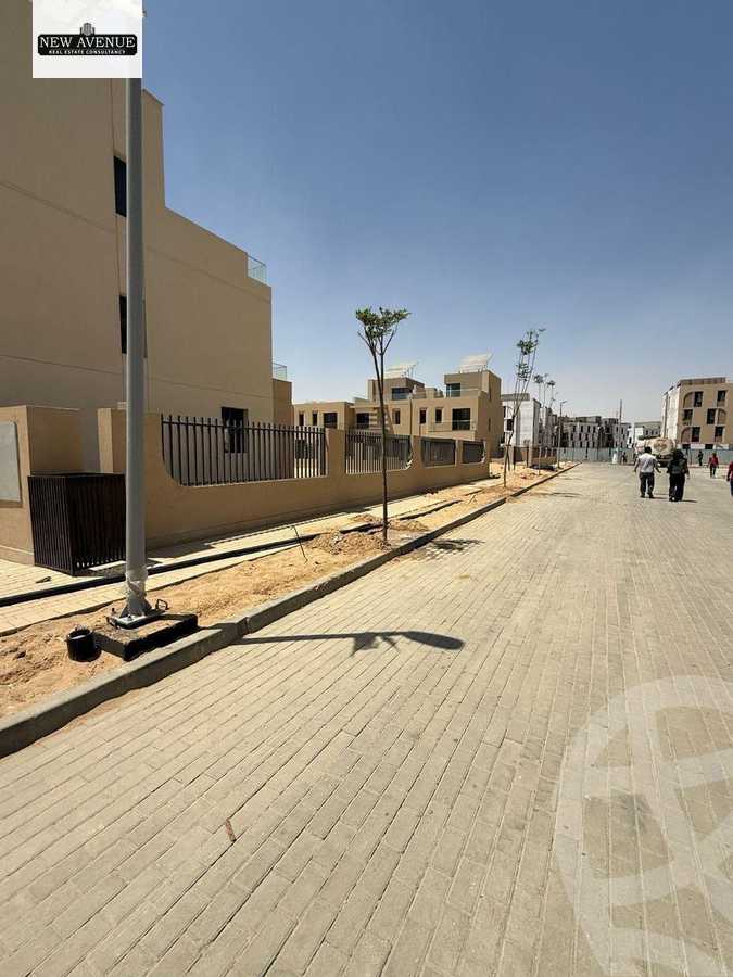 https://aqarmap.com.eg/en/listing/6505446-for-sale-cairo-el-sheikh-zayed-city-lshykh-zyd-ljdyd-vye