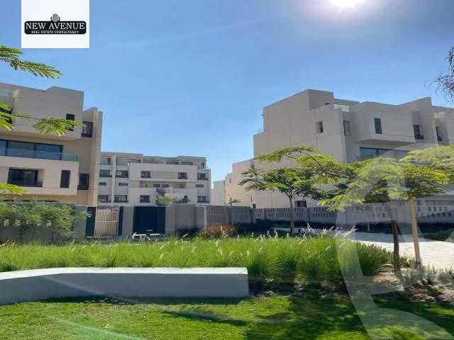 https://aqarmap.com.eg/ar/listing/6509591-for-sale-cairo-el-shorouk-compounds-al-burouj-compound-imkan