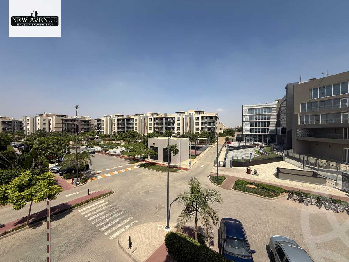 https://aqarmap.com.eg/ar/listing/6509669-for-sale-cairo-new-cairo-compounds-azad