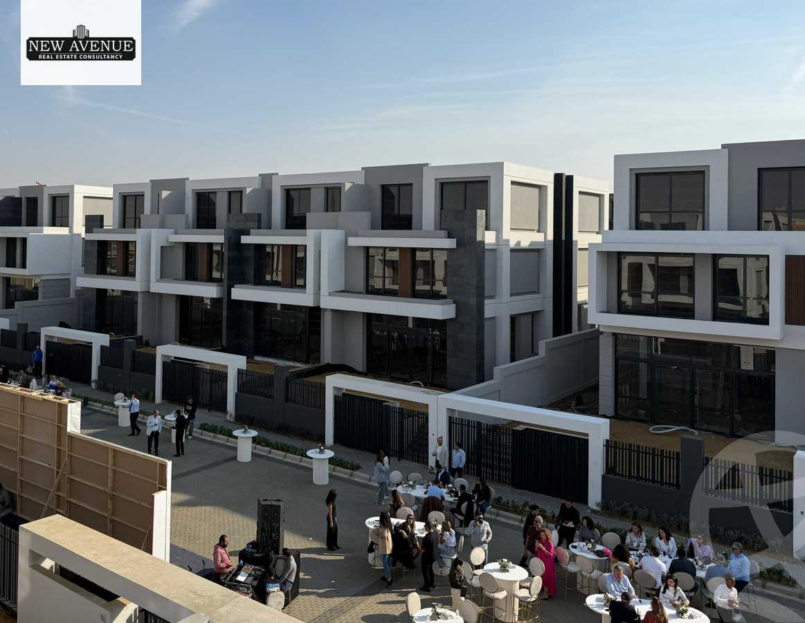https://aqarmap.com.eg/ar/listing/6515235-for-sale-cairo-new-cairo-compounds-el-patio-town-compound-la-vista
