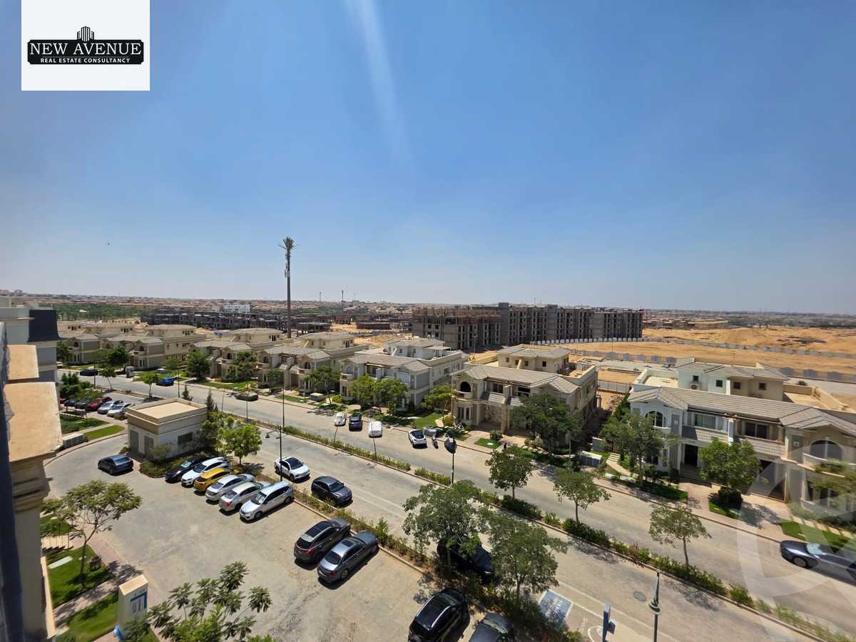 https://aqarmap.com.eg/ar/listing/6515445-for-sale-cairo-new-cairo-compounds-mountain-view-hyde-park