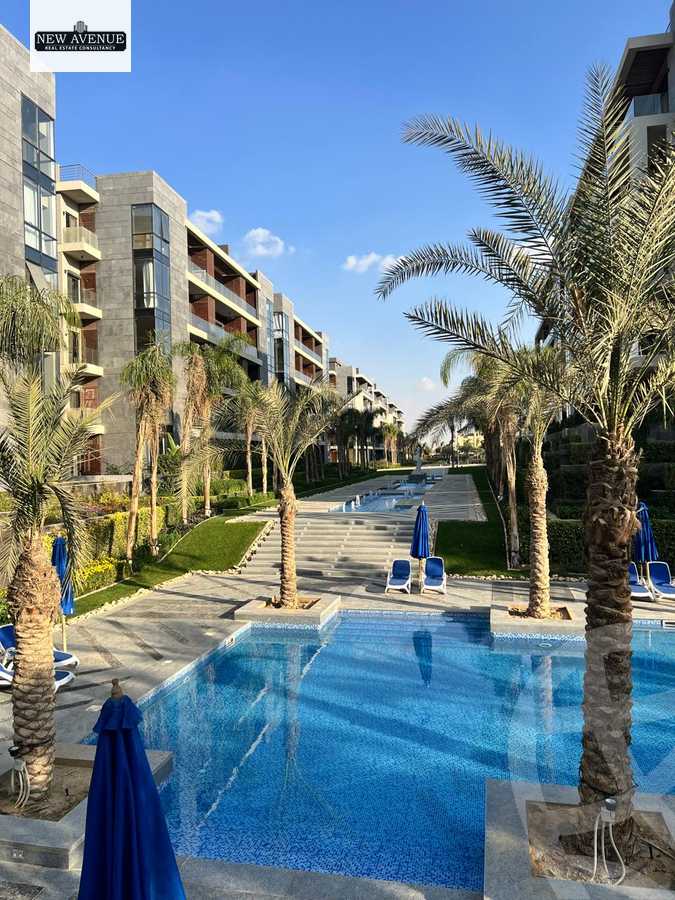 https://aqarmap.com.eg/ar/listing/6516081-for-sale-cairo-new-cairo-compounds-el-patio-oro