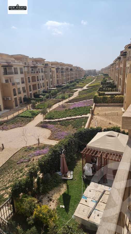 https://aqarmap.com.eg/ar/listing/6516393-for-sale-cairo-new-cairo-compounds-stwn-ryzydns-by-ar-y-llttwyr