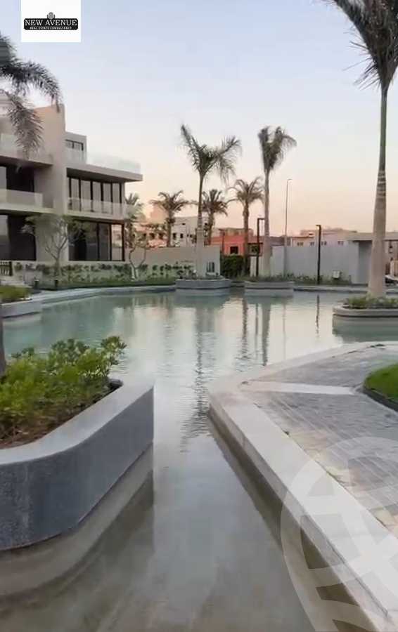 https://aqarmap.com.eg/ar/listing/6516423-for-sale-cairo-new-cairo-compounds-lake-view-boutique-el-hazek