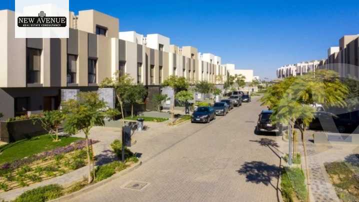 https://aqarmap.com.eg/ar/listing/6518617-for-sale-cairo-el-shorouk-compounds-al-burouj-compound-imkan