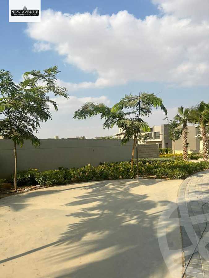 https://aqarmap.com.eg/en/listing/6518638-for-sale-cairo-new-cairo-compounds-swan-lake-iris-swan-lake-residence