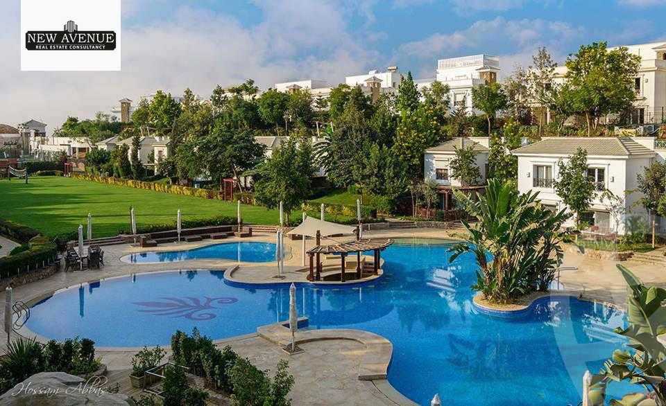 https://aqarmap.com.eg/ar/listing/6521701-for-sale-cairo-new-cairo-compounds-mountain-view1-1-compound