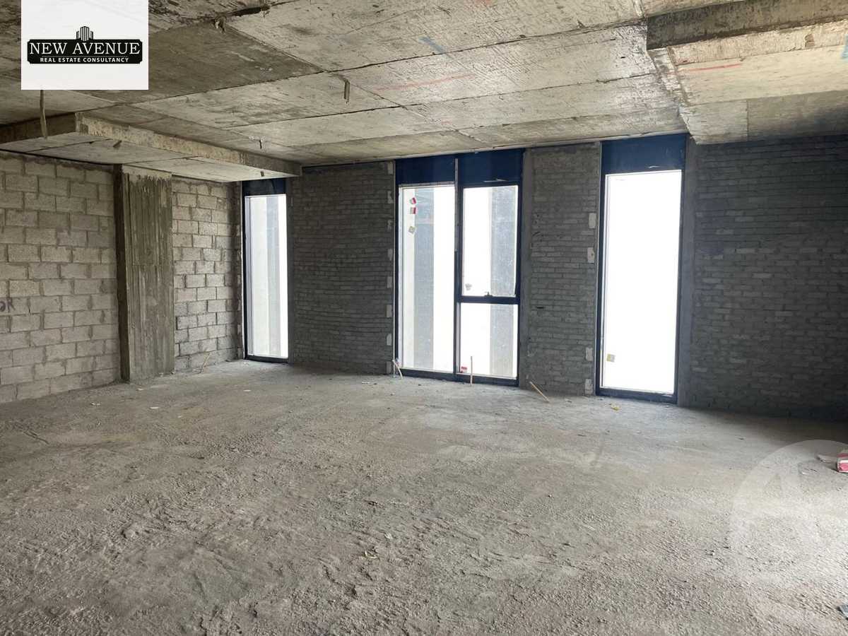 https://aqarmap.com.eg/ar/listing/6524462-for-rent-cairo-new-cairo-compounds-hyde-park-centre-ville-hyde-park