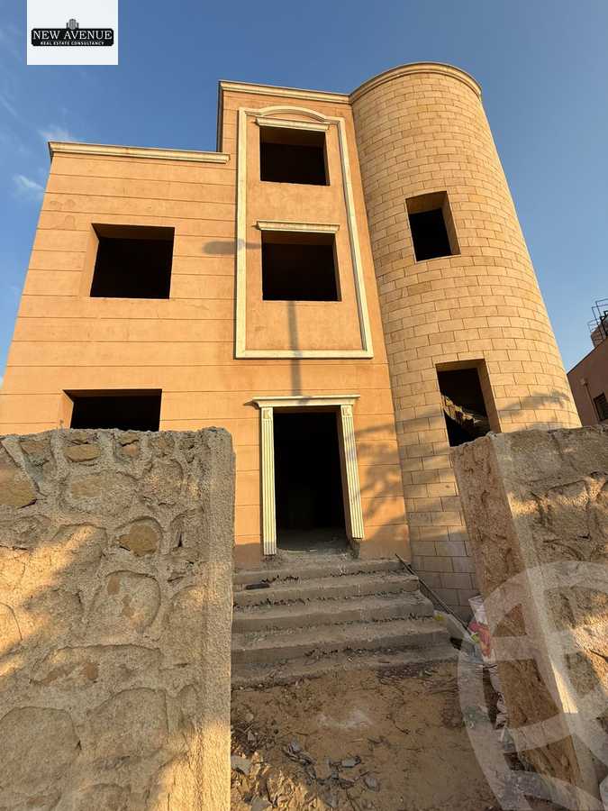 https://aqarmap.com.eg/en/listing/6528721-for-sale-cairo-el-shorouk-compounds-al-burouj-compound-imkan