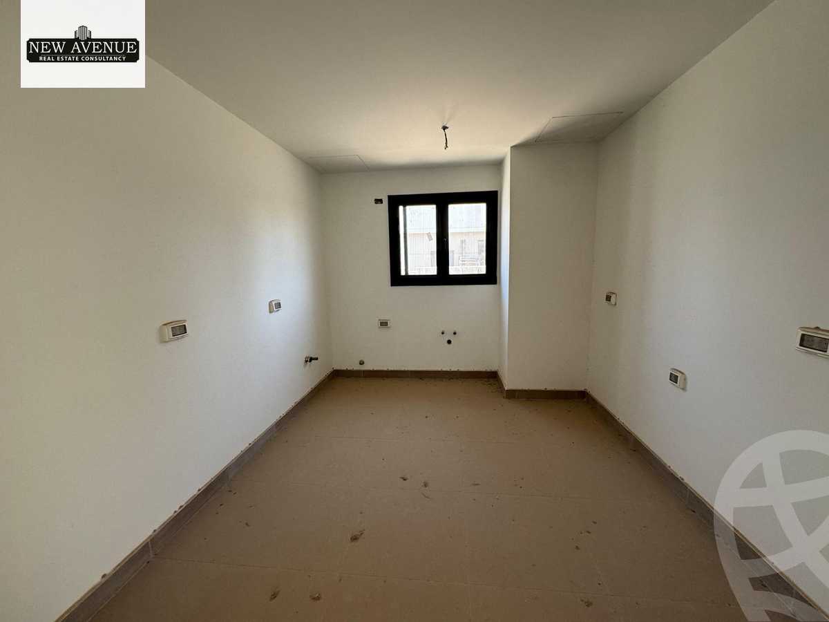 https://aqarmap.com.eg/en/listing/6534632-for-sale-cairo-el-shorouk-compounds-al-burouj-compound-imkan