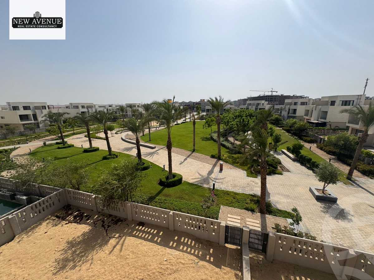 https://aqarmap.com.eg/en/listing/6534632-for-sale-cairo-el-shorouk-compounds-al-burouj-compound-imkan
