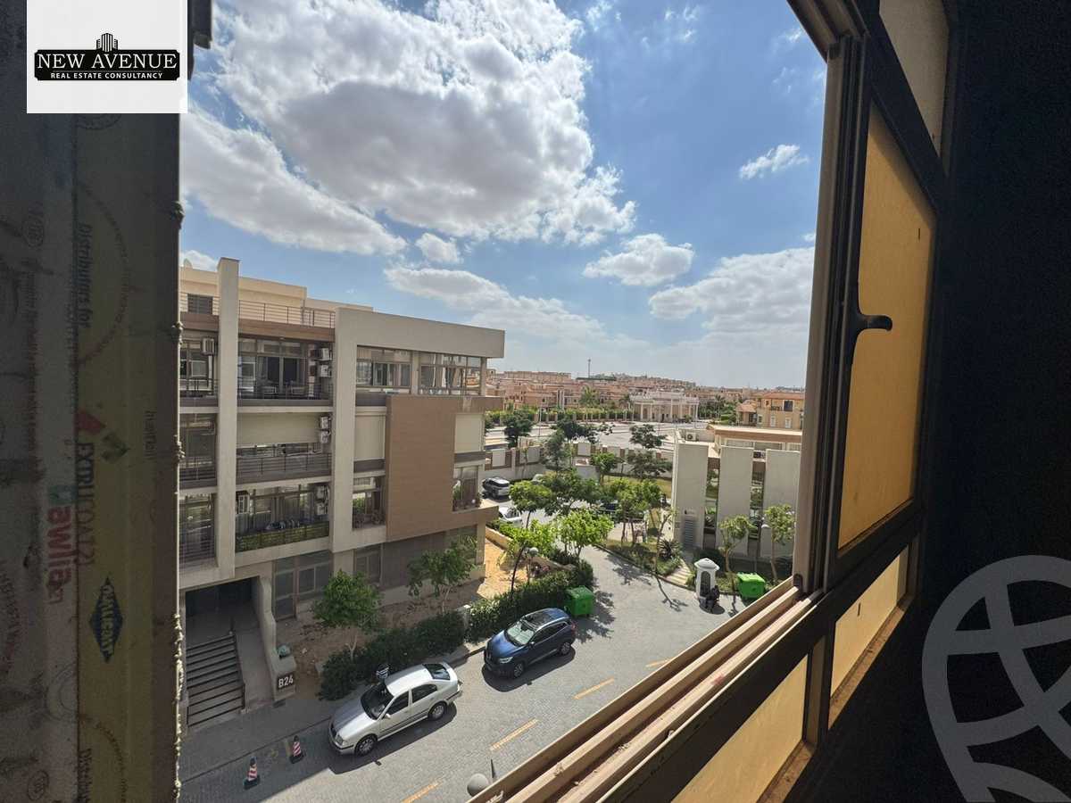 https://aqarmap.com.eg/en/listing/6539741-for-sale-cairo-el-shorouk-compounds-granda-life