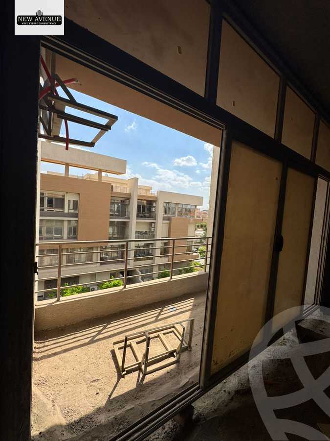 https://aqarmap.com.eg/en/listing/6539741-for-sale-cairo-el-shorouk-compounds-granda-life