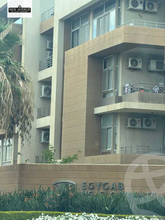 https://aqarmap.com.eg/en/listing/6539741-for-sale-cairo-el-shorouk-compounds-granda-life