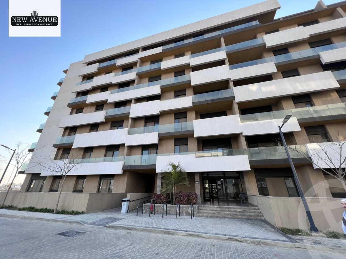 https://aqarmap.com.eg/en/listing/6543980-for-sale-cairo-el-shorouk-compounds-al-burouj-compound-imkan