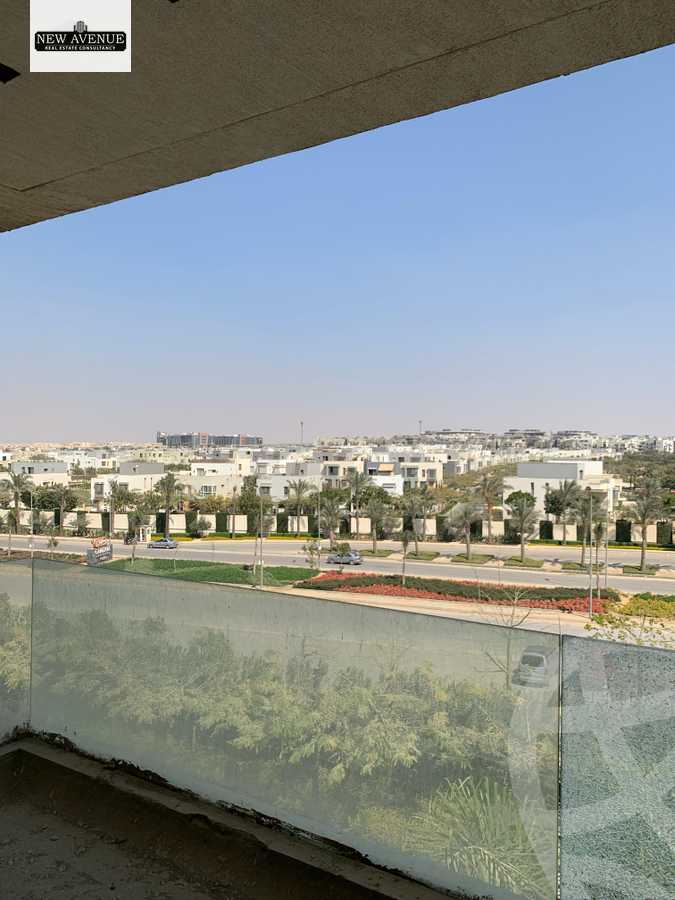 https://aqarmap.com.eg/en/listing/6546824-for-sale-cairo-new-cairo-compounds-lakeview-residence
