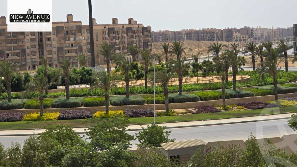 https://aqarmap.com.eg/en/listing/6546864-for-sale-cairo-new-cairo-compounds-hyde-park-centre-ville-hyde-park