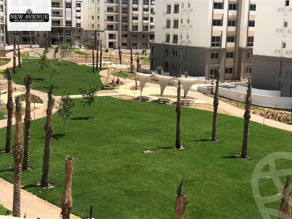 https://aqarmap.com.eg/en/listing/6546864-for-sale-cairo-new-cairo-compounds-hyde-park-centre-ville-hyde-park