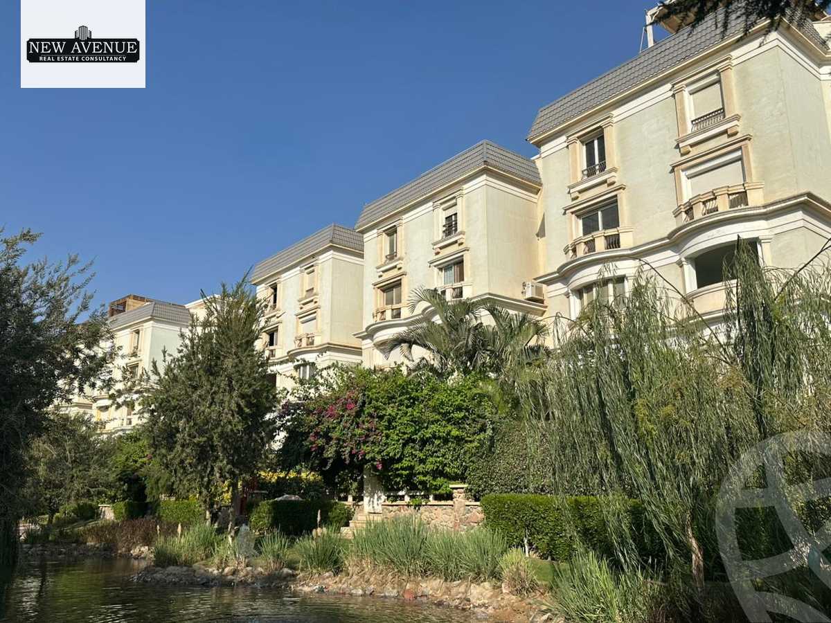 https://aqarmap.com.eg/en/listing/6546876-for-sale-cairo-new-cairo-compounds-mountain-view-hyde-park