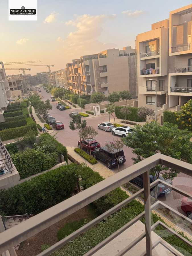 https://aqarmap.com.eg/ar/listing/6549983-for-sale-cairo-new-cairo-compounds-fifth-square
