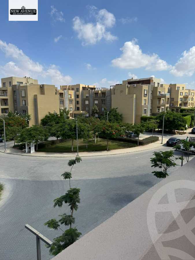 https://aqarmap.com.eg/ar/listing/6549994-for-sale-cairo-6th-of-october-compounds-palm-parks