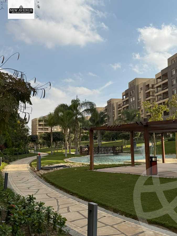https://aqarmap.com.eg/ar/listing/6553023-for-sale-cairo-new-cairo-compounds-the-square