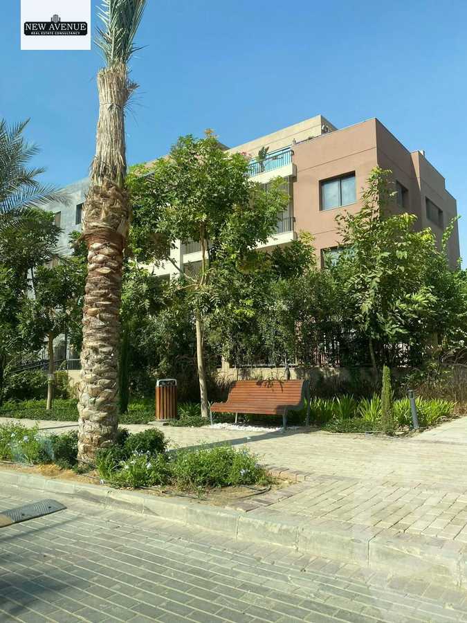 https://aqarmap.com.eg/en/listing/6555903-for-sale-cairo-new-cairo-compounds-district-5-the-plateau-district-5