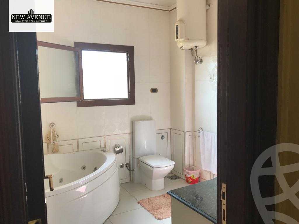 https://aqarmap.com.eg/ar/listing/6556126-for-sale-cairo-new-cairo-ganob-el-akadamiya-south-academy-a-zaid-ebn-haretha-st